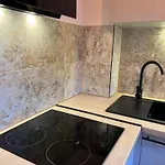 Apartman 10 Metrow Od Zamku