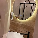 10 Metrow Od Zamku Apartment