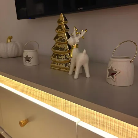 10 Metrow Od Zamku * مالبورك