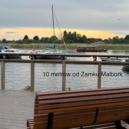 Апартаменты 10 Metrow Od Zamku