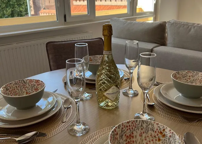 10 Metrow Od Zamku Lägenhet *